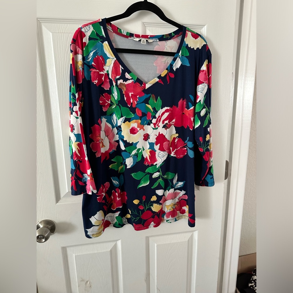 Pioneer Woman XXL floral top